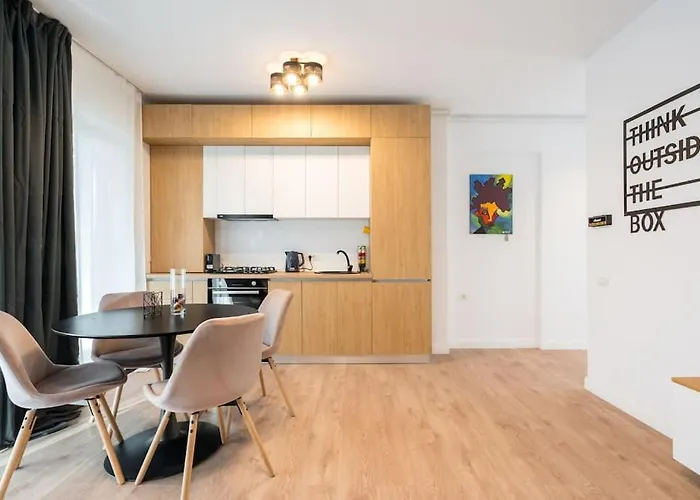 The Pinky Promise Loft Pipera